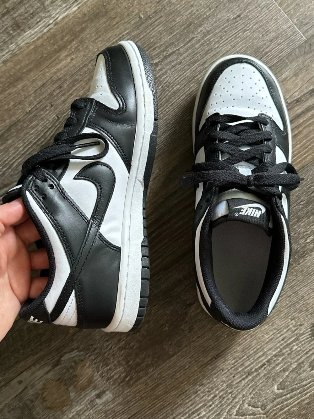 Nike panda low